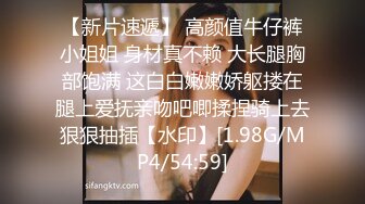 女子美容美体会所双机位偸拍竹笋奶白虎B短发美眉做完项目后洗澡换衣服