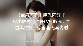 我最喜欢的日韩情侣自拍第33弹 超美女友口交时，泰迪突然跑出来，这要是来一口，岂不断子绝孙，太搞笑了！