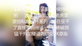 熟女人妻 在家撅着大肥屁屁上位骑乘啪啪打桩 肉臀超诱惑 技术真好分寸把握的刚刚好最长活塞运动 后入