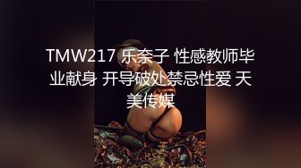 ⚫️⚫️臀控熟女控必备！长腿半老徐娘【虹姐】大尺度私拍②，老骚货买了好多情趣，扭臀晃腰掰开黝黑的肥大阴唇勾引