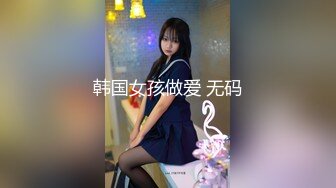 【OnlyFans】韵味美妇熟女 nanako_sexy 情趣自慰掰穴VIP订阅，把美妇的骚穴展现在你的眼前，两瓣阴唇和黑油发亮的阴毛 9